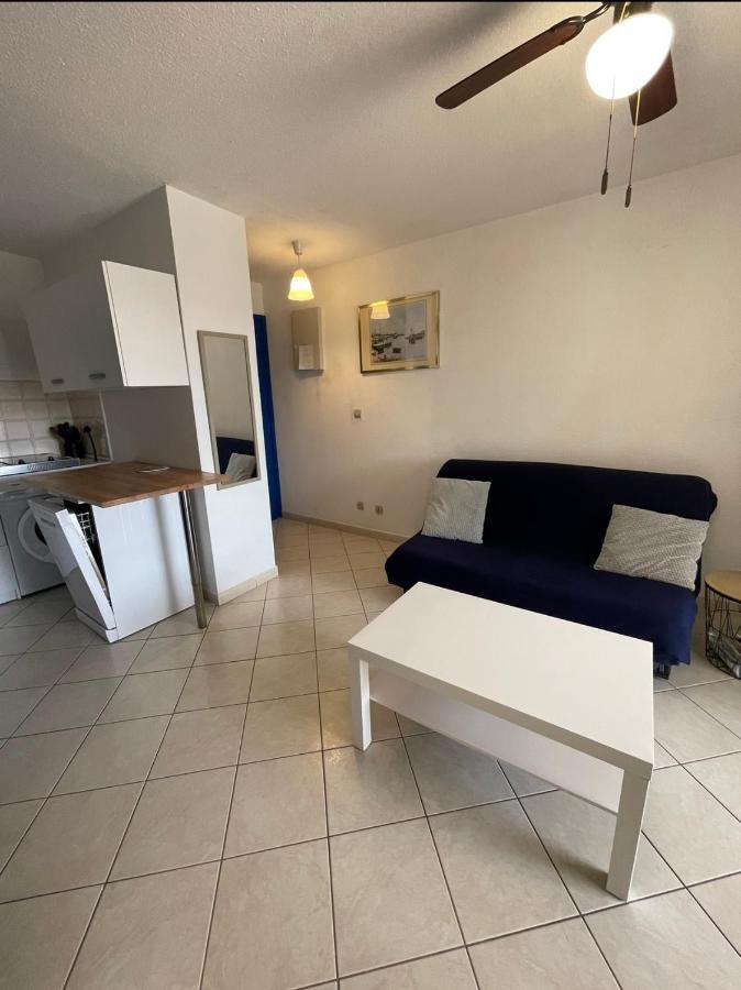 Charmant Appartement A Quelques Metres De La Plage La Londe-les-Maures Ngoại thất bức ảnh